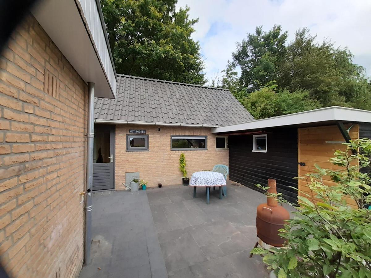 Vakantiehuis Aan Het Bos - Gelegen Aan De Tulpenroute Bant Esterno foto